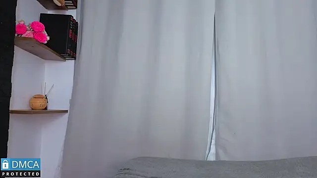 eva delight  online show from 02/23/26, 11:07