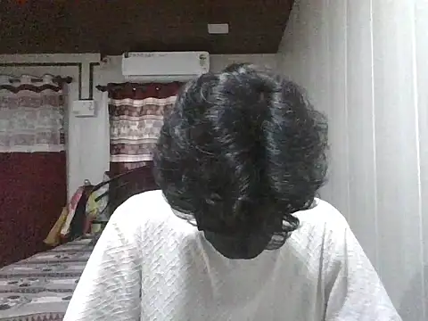 Snapshot of kriZ08 chatting on 07/30/26, 07:07 kriZ08 online show from 07/30/26, 07:07