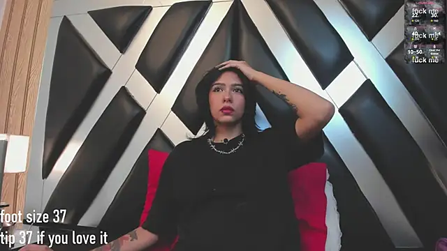 CloePerson online show from 04/02/26, 07:11