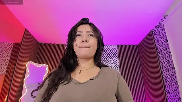 damii tay1 online show from 04/21/26, 03:13