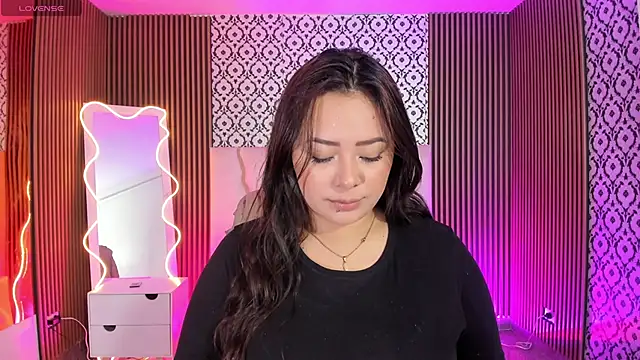 damii tay1 online show from 04/22/26, 03:09