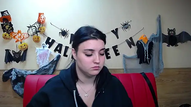 ScarletCargo online show from 11/06/25, 05:58