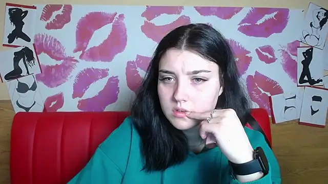 ScarletCargo online show from 12/15/25, 06:06