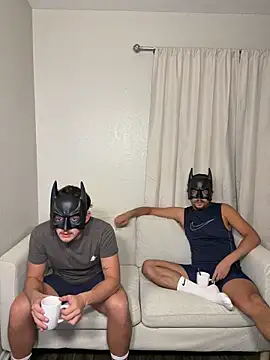 Snapshot of dylan-jacob12 chatting on 11/05/25, 02:44 dylan-jacob12 online show from 11/05/25, 02:44