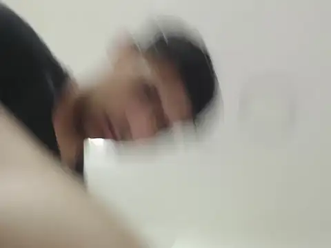 wiltom  online show from 11/28/25, 03:31