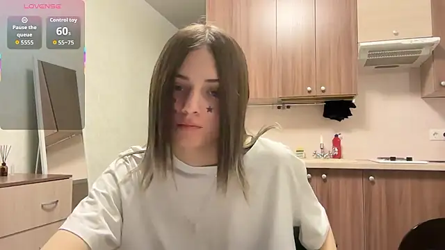 AidaGloshen online show from 01/14/26, 02:23