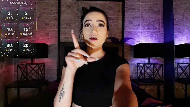 Natasha Dior online show from 11/07/25, 12:38