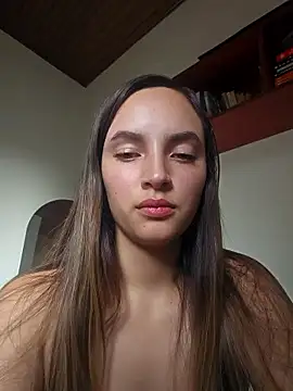 sophie-06 online show from 11/11/25, 08:42