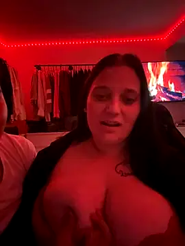 Aksinja05 online show from 11/26/25, 07:37