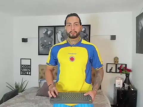 Snapshot of christopher_palmerjs chatting on 11/05/25, 07:25 christopher palmerjs online show from 11/05/25, 07:25