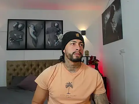 Snapshot of christopher_palmerjs chatting on 11/22/25, 01:26 christopher palmerjs online show from 11/22/25, 01:26