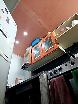 LAPOTRA 04 online show from 04/22/26, 05:25