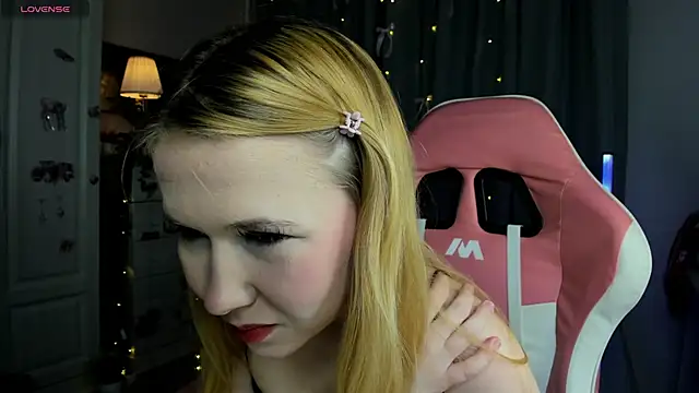 VivieSunn online show from 02/01/26, 03:16