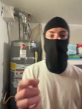 slimshadypt2 online show from 05/01/26, 07:51