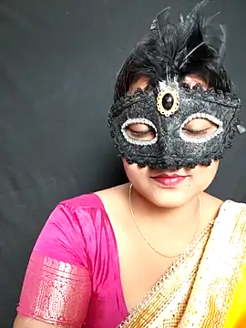 Snapshot of Mampykolkata chatting on 11/23/25, 07:46 Mampykolkata online show from 11/23/25, 07:46