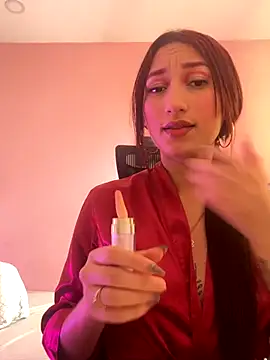 StephanyRouss online show from 11/27/25, 11:18