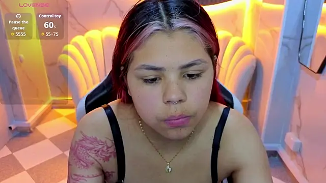 Little cherry b online show from 10/30/25, 07:47