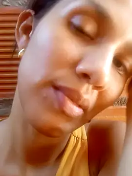 Snapshot of Dorita122 chatting on 11/03/25, 11:04 Dorita122 online show from 11/03/25, 11:04