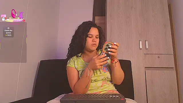 Kesha rosse  online show from 02/25/26, 05:17