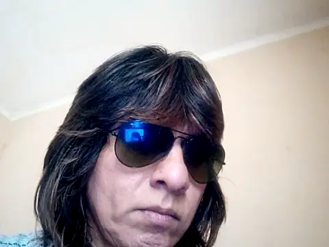 Robbie 78 online show from 03/09/26, 06:12