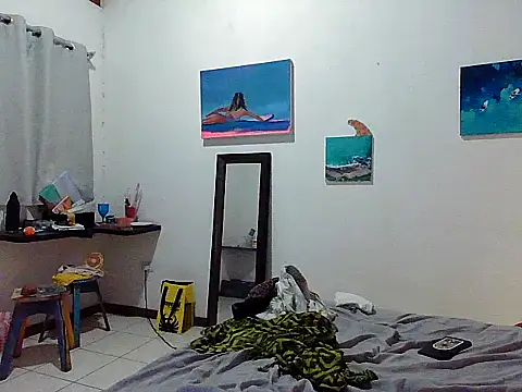 Snapshot of eleganceafterdark chatting on 11/11/25, 02:55 eleganceafterdark online show from 11/11/25, 02:55