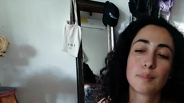 Snapshot of eleganceafterdark chatting on 02/28/26, 10:55 eleganceafterdark online show from 02/28/26, 10:55