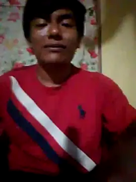 GuzzMiranda18 online show from 11/15/25, 08:44