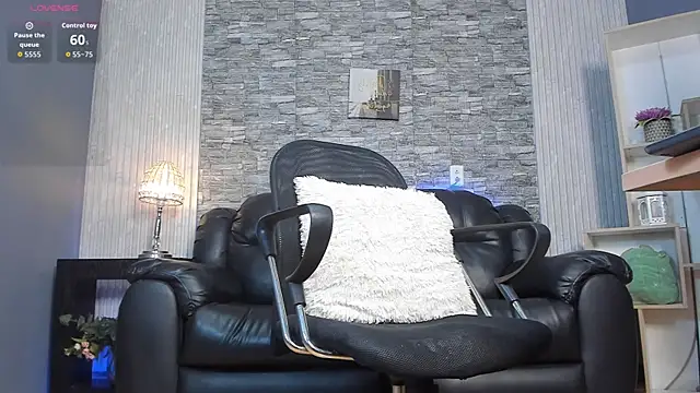 zack joness18 online show from 02/25/26, 04:33