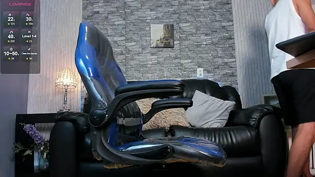 zack joness18 online show from 04/24/26, 04:37