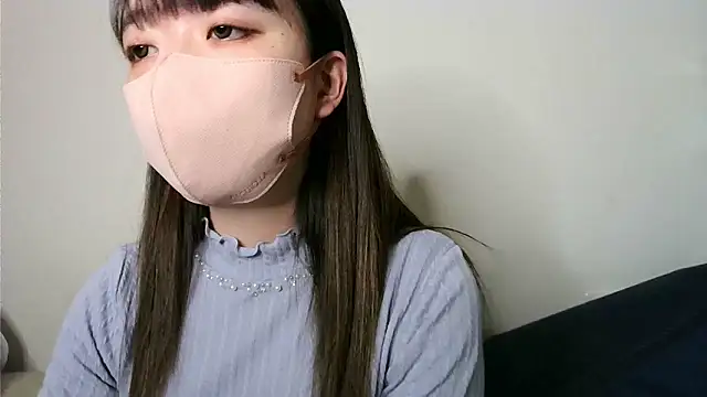 yua chan00 online show from 11/26/25, 12:17