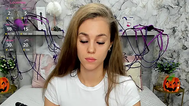 Snapshot of CandysSweet chatting on 10/30/25, 01:18 CandysSweet online show from 10/30/25, 01:18