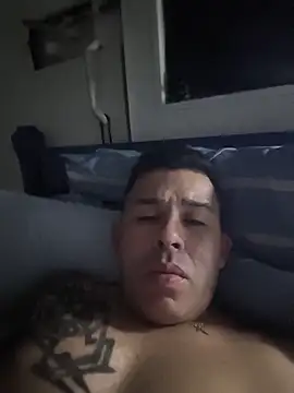 Snapshot of paupratodaobra84 chatting on 11/04/25, 05:06 paupratodaobra84 online show from 11/04/25, 05:06