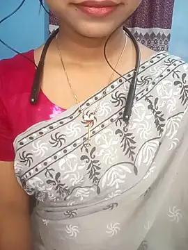 cute mahi07 online show from 12/13/25, 07:53