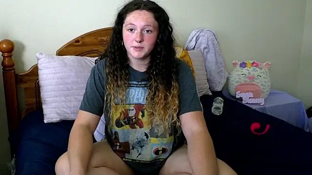 sugasunny04 online show from 04/10/26, 05:50