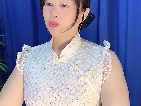 yaoyao22678 online show from 11/22/25, 02:43