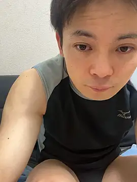 Snapshot of miyabi_yabi chatting on 02/26/26, 02:27 miyabi yabi online show from 02/26/26, 02:27