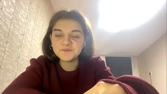 Snapshot of TorieStarry chatting on 11/02/25, 12:07 TorieStarry online show from 11/02/25, 12:07