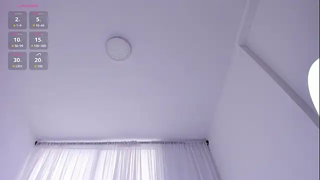 Leyacopper  online show from 11/13/25, 08:41