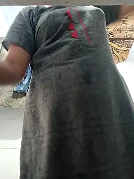 Snapshot of Sabhana_cuty chatting on 11/10/25, 10:58 Sabhana cuty online show from 11/10/25, 10:58