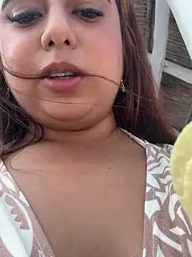 RileyFlame online show from 12/16/25, 02:33