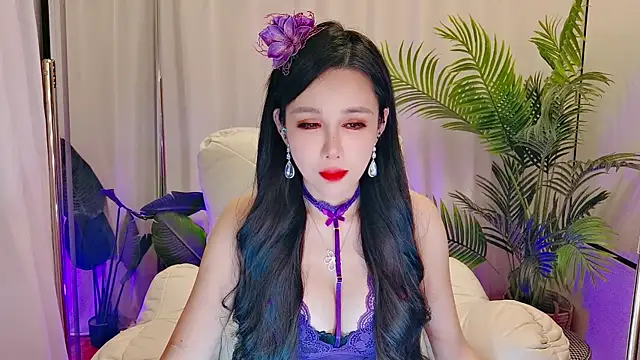 Vv123668 online show from 11/11/25, 01:55