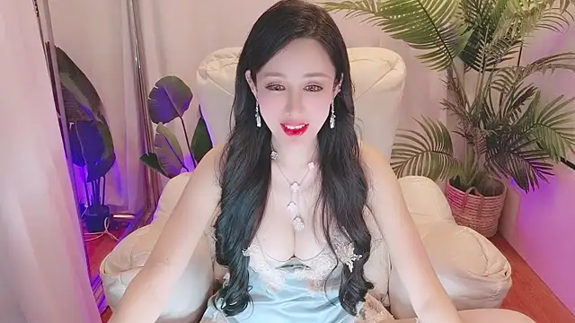 Vv123668 online show from 12/17/25, 02:12