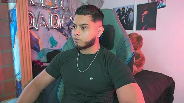 Tiler wolker online show from 03/15/26, 08:15