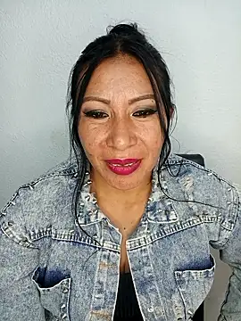 Esmeralda 546 online show from 01/09/26, 07:15