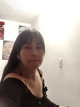 Snapshot of dulce_ross26 chatting on 10/31/25, 03:51 dulce ross26 online show from 10/31/25, 03:51