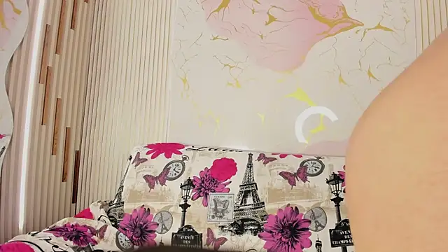 NhoanBrunette online show from 04/22/26, 01:01