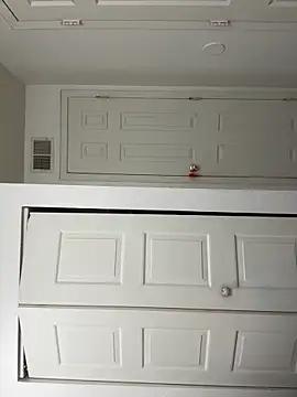 alexismar28 online show from 04/24/26, 07:44