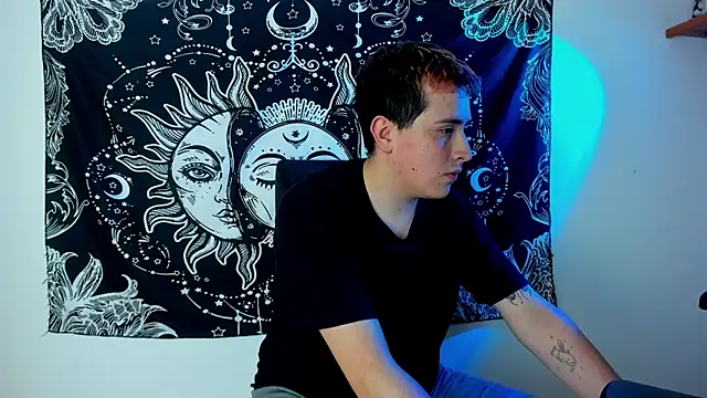 Sam Rush online show from 11/06/25, 02:23