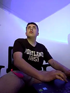 Sam Rush online show from 12/20/25, 02:40