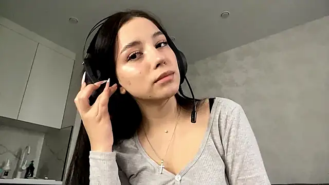 AngilaDoyal online show from 11/29/25, 07:22